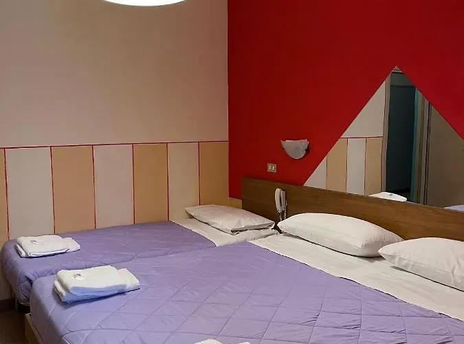Baffo Hotell Chiuro